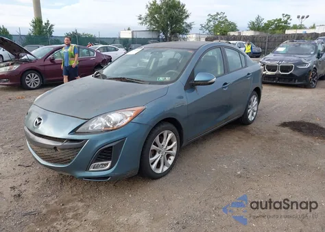 2010 Mazda Mazda3 S Sport z USA, uszkodzony, nr VIN JM1BL1S62A1158620